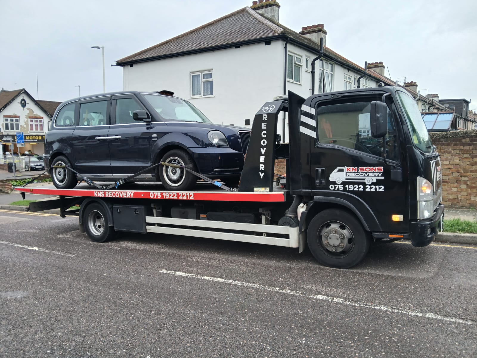 K N SONS RECOVERY LTD Team